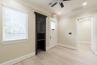 17820 Mound Rd, Cypress, TX à louer Photo intérieure– Image 2 sur 13