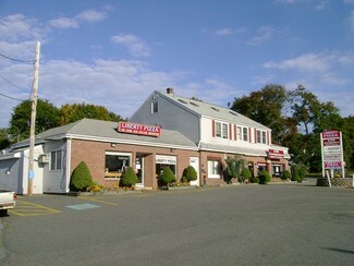 Plus de détails pour 118 N Bedford St, East Bridgewater, MA - Local commercial à louer
