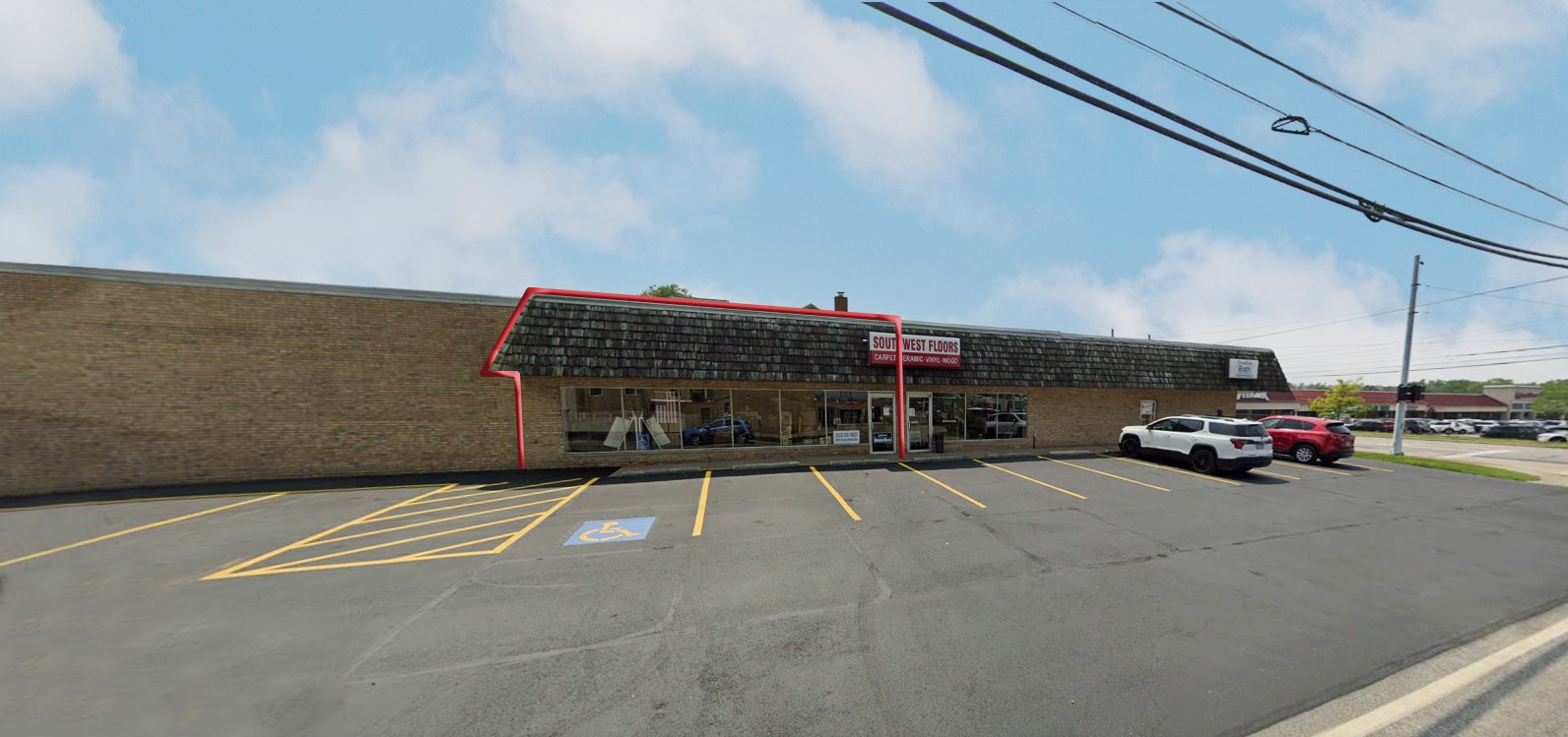 7565 Broadview Rd, Seven Hills, OH à louer Photo intérieure– Image 1 sur 6