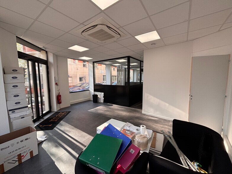 36 Rue Carnot, Suresnes à louer - Photo intérieure – Image 2 sur 12