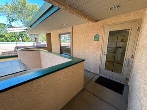 480 St John St, Pleasanton, CA à louer Photo intérieure– Image 2 sur 8