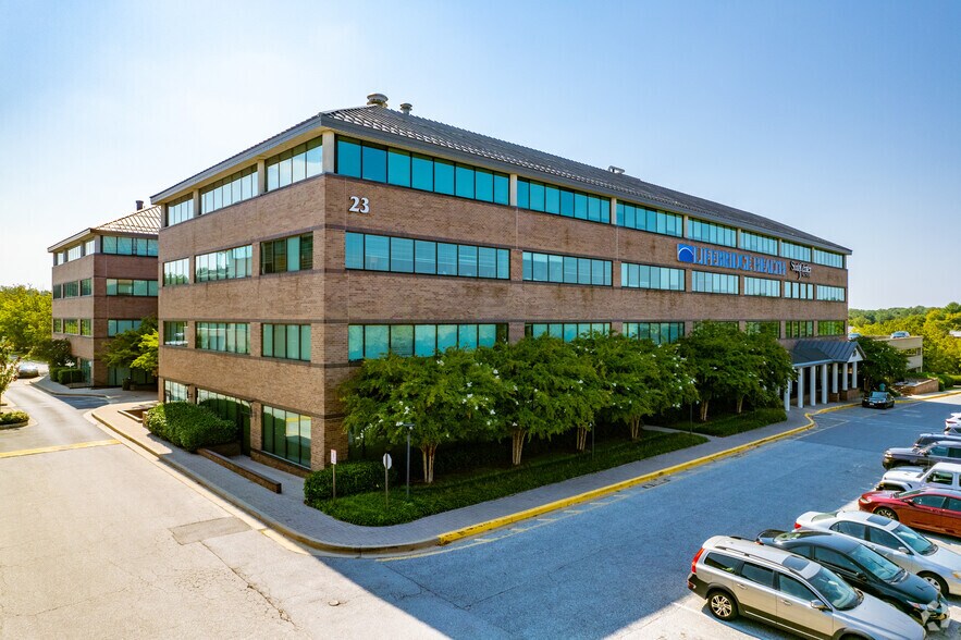23 Crossroads Dr, Owings Mills, MD à louer - Photo de l’immeuble – Image 2 sur 5