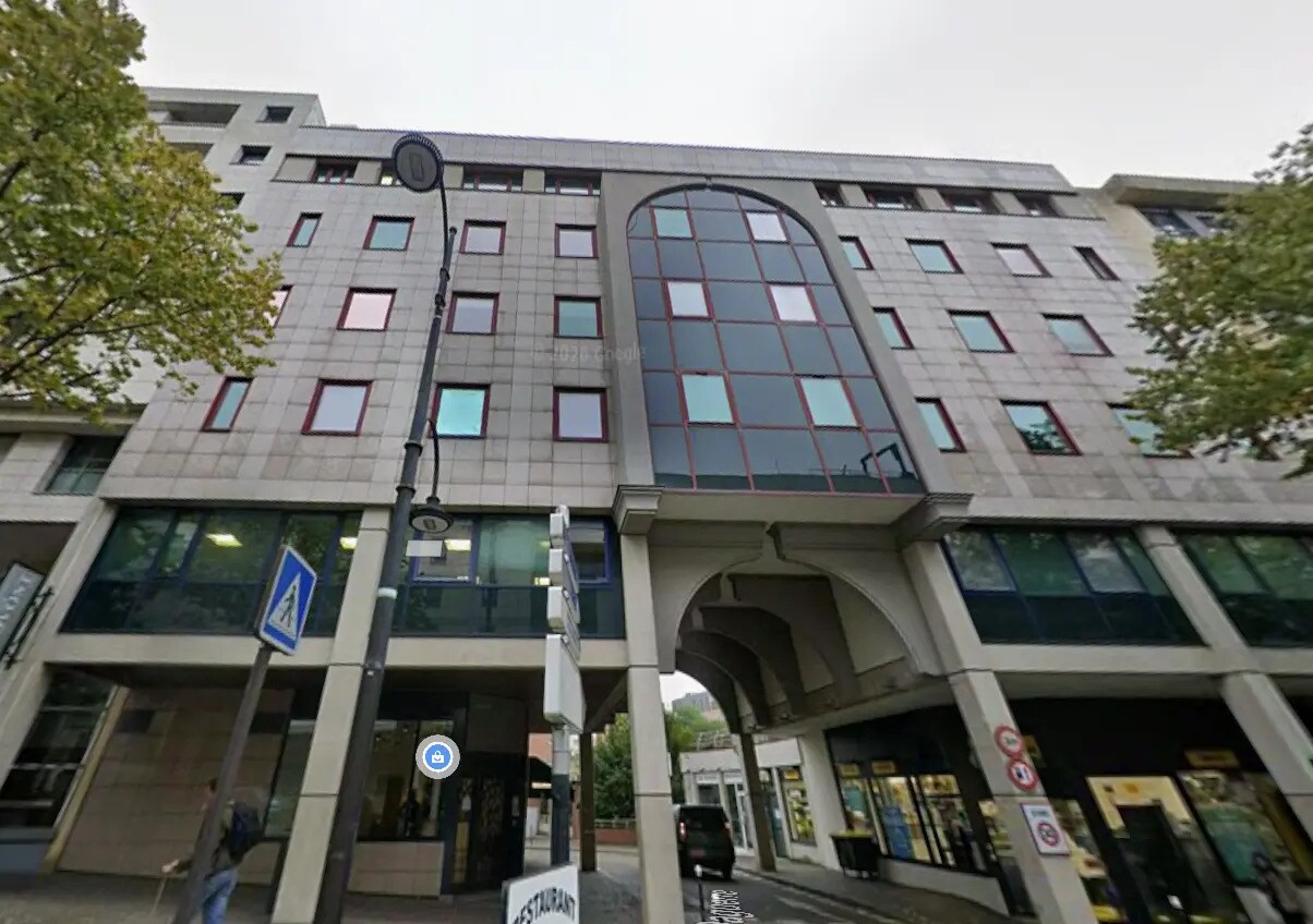 Bureau dans Rueil-Malmaison à vendre Photo de l’immeuble– Image 1 sur 11