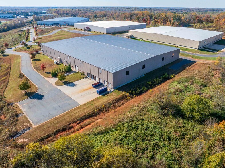 212 Quality Dr, Mocksville, NC à vendre - Aérien – Image 3 sur 18