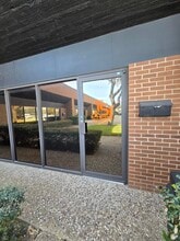 11498 Luna Rd, Farmers Branch, TX à louer Photo intérieure– Image 2 sur 25