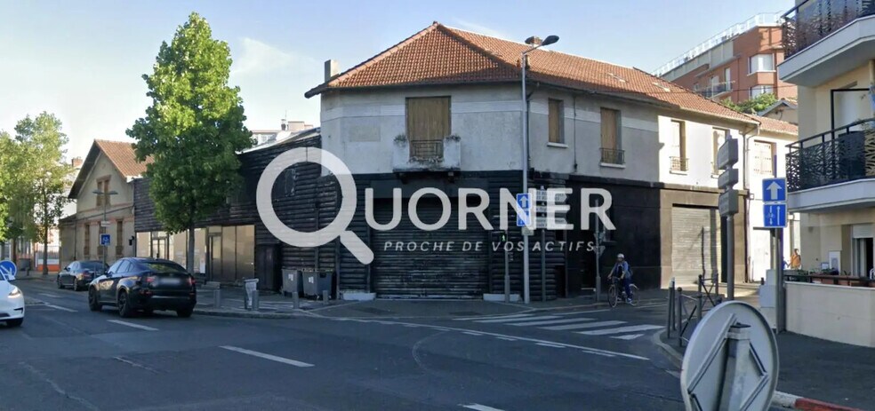 Local commercial dans Houilles à louer - Photo de l’immeuble – Image 1 sur 5