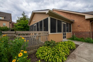 Plus de détails pour 8315 Detroit Ave, Cleveland, OH - Bureau à vendre