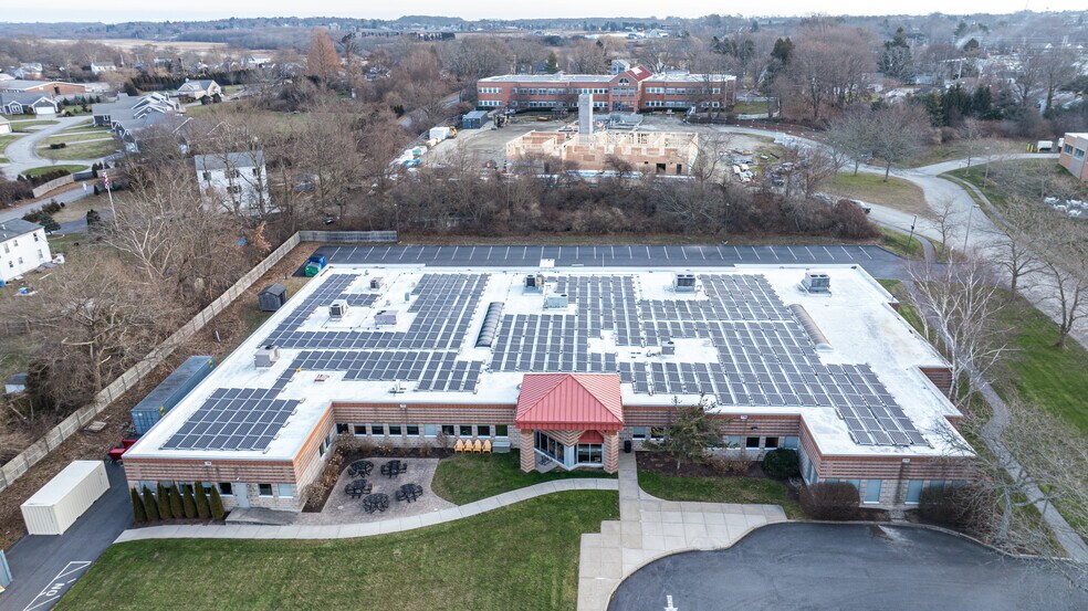 110 Enterprise Ctr, Middletown, RI à louer - Photo de l’immeuble – Image 3 sur 3