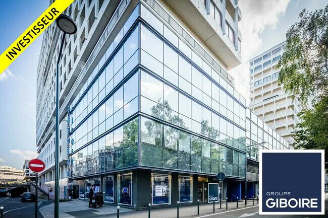 Plus de détails pour Local commercial à vendre