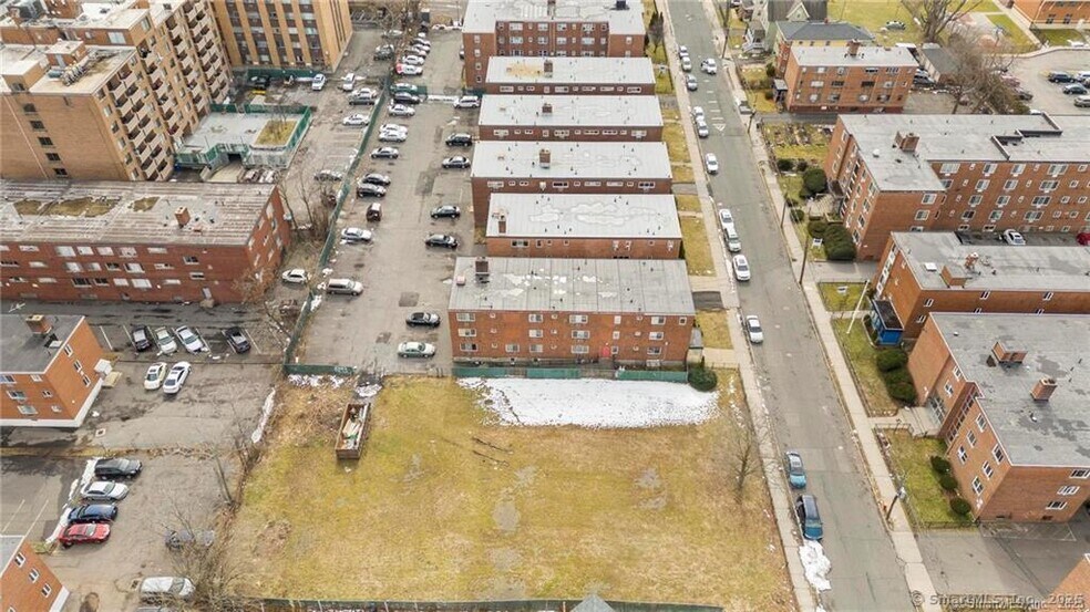 36 Huntington St, Hartford, CT à vendre - Photo de l’immeuble – Image 3 sur 17