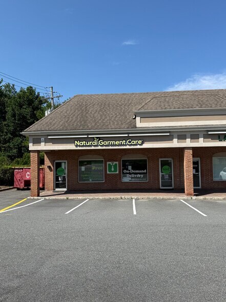 503 N Franklin Tpke, Ramsey, NJ à louer - Photo de l’immeuble – Image 2 sur 11