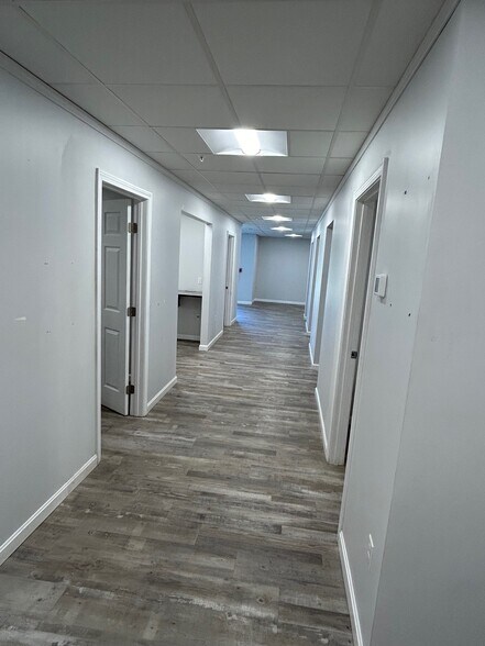 38 Milton Rd, Rochester, NH à louer - Photo intérieure – Image 3 sur 11