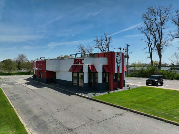 2011 N US Highway 27, Saint Johns, MI à vendre Photo de l’immeuble– Image 1 sur 5