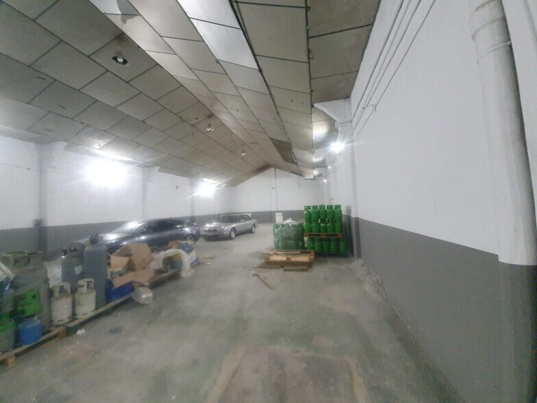 Calle Rafael Beca Mateos, Sevilla, Sevilla à louer - Photo de l’immeuble – Image 3 sur 7