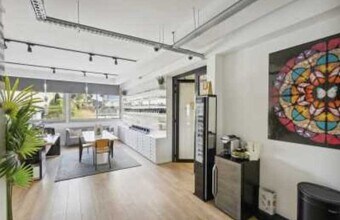 32 rue de Paradis, Paris à vendre Photo intérieure– Image 1 sur 4