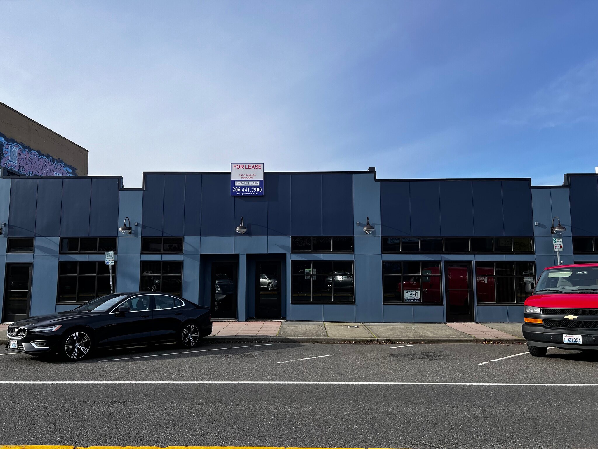 9609-9617 16th Ave SW, Seattle, WA à louer Photo de l’immeuble– Image 1 sur 3