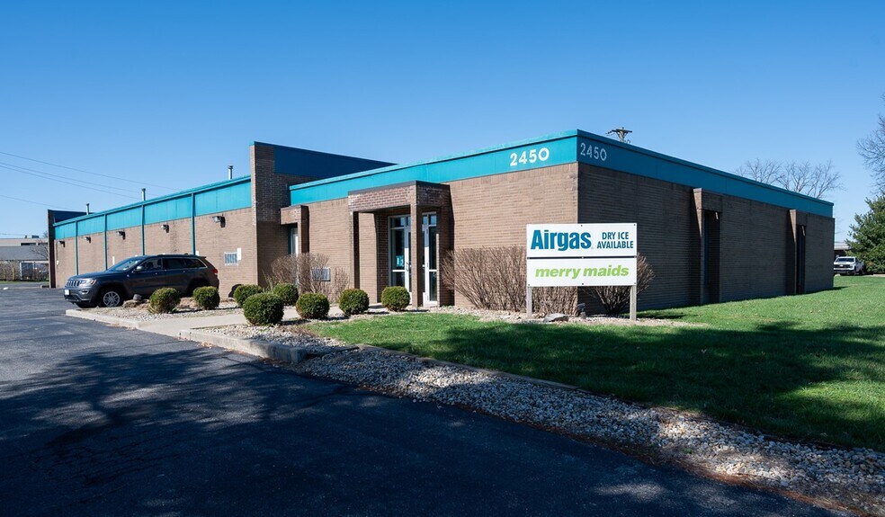 2450 Production Dr, Indianapolis, IN à vendre - Photo de l’immeuble – Image 3 sur 4