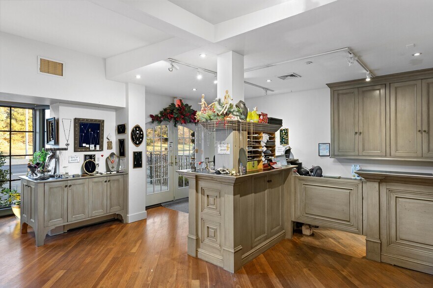 6610 Lower York Rd, New Hope, PA à vendre - Photo intérieure – Image 3 sur 31