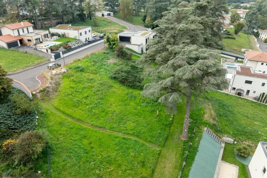 Rue De La Chaux, Andrézieux-Bouthéon à vendre - Photo de l’immeuble – Image 3 sur 12