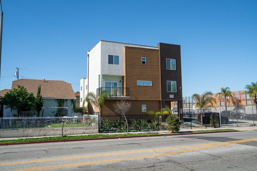 1491 Atlantic Ave, Long Beach, CA à vendre - Photo de l’immeuble – Image 3 sur 15
