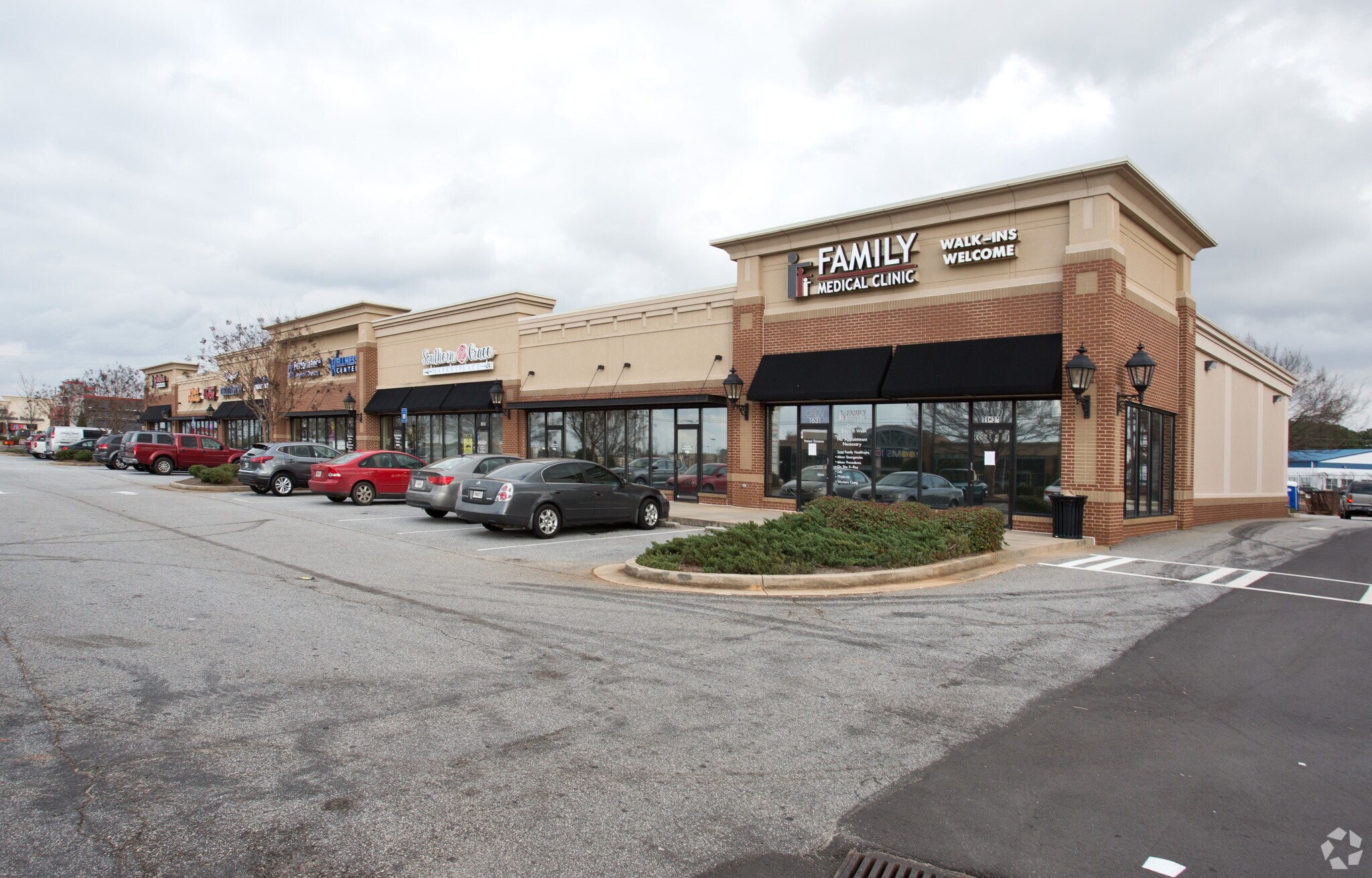 1605-1631 Highway 20, McDonough, GA à louer Photo principale– Image 1 sur 2