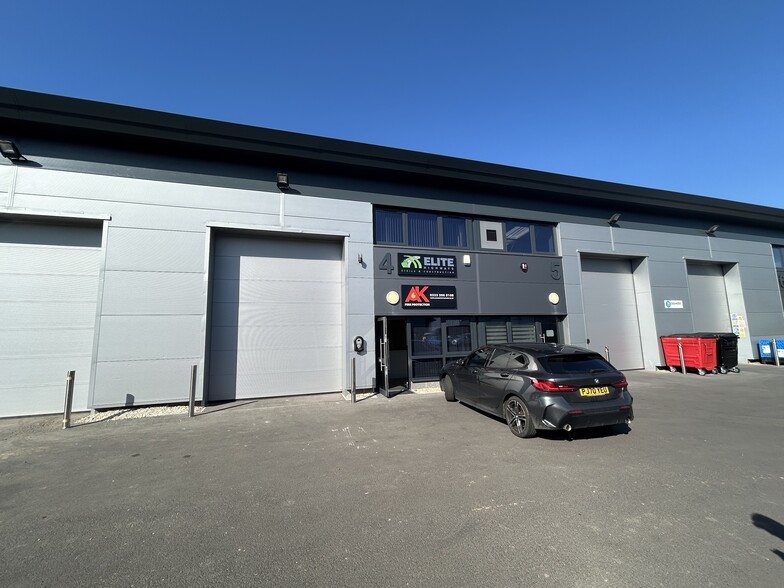 Barrowfields Rd, Thurnscoe à vendre - Photo de l’immeuble – Image 1 sur 8