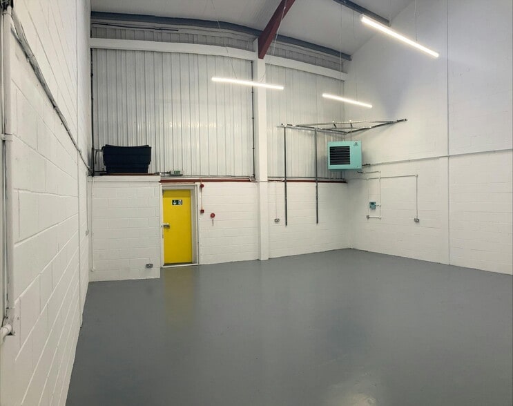 Enterprise Way, Cheltenham à louer - Photo intérieure – Image 3 sur 3