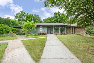 Plus de détails pour 36210 Freedom Rd, Farmington Hills, MI - Bureau à louer