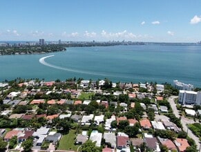 1794 Normandy Dr, Miami Beach, FL - Vue aérienne vue de carte - Image1