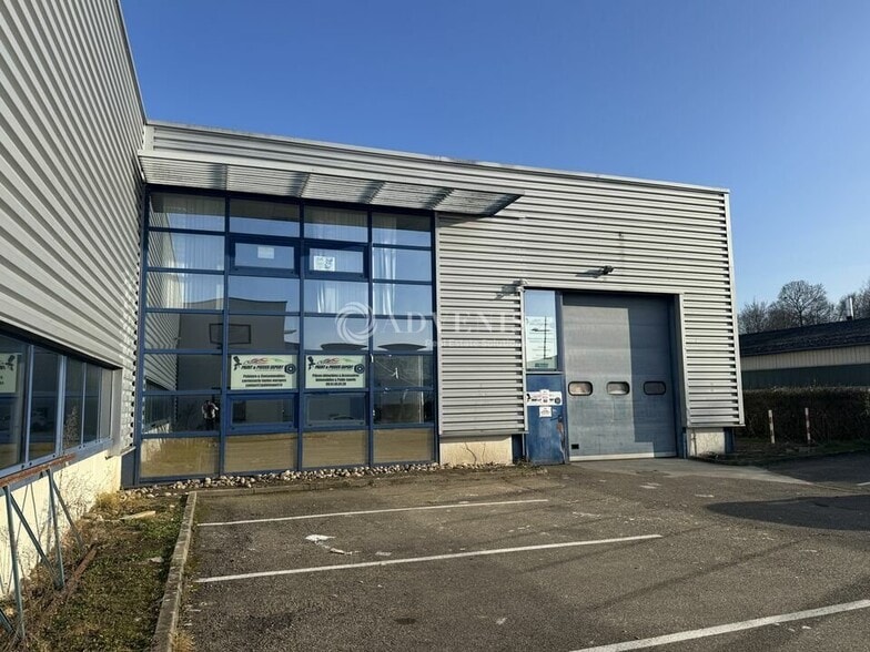 Local d’activités dans Fegersheim à louer - Photo de l’immeuble – Image 1 sur 5