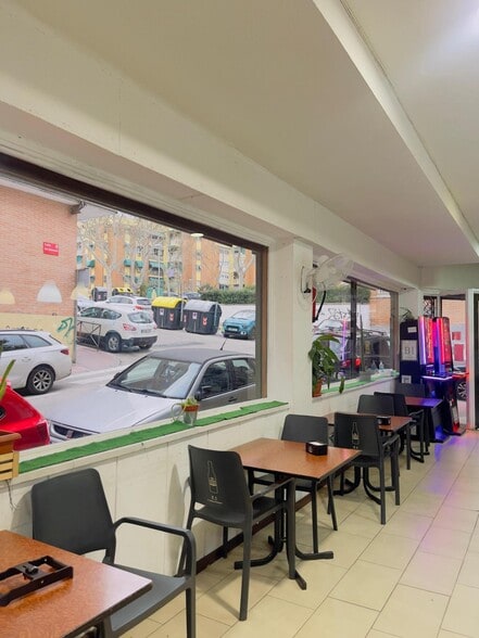 Local commercial dans San Sebastián de los Reyes, Madrid à louer - Photo intérieure – Image 2 sur 5