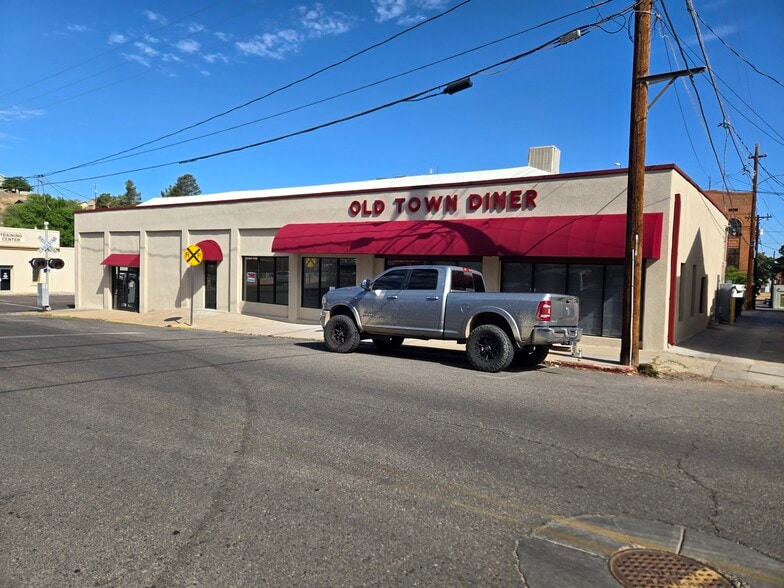 191 W Cedar St, Globe, AZ à louer - Photo de l’immeuble – Image 3 sur 13