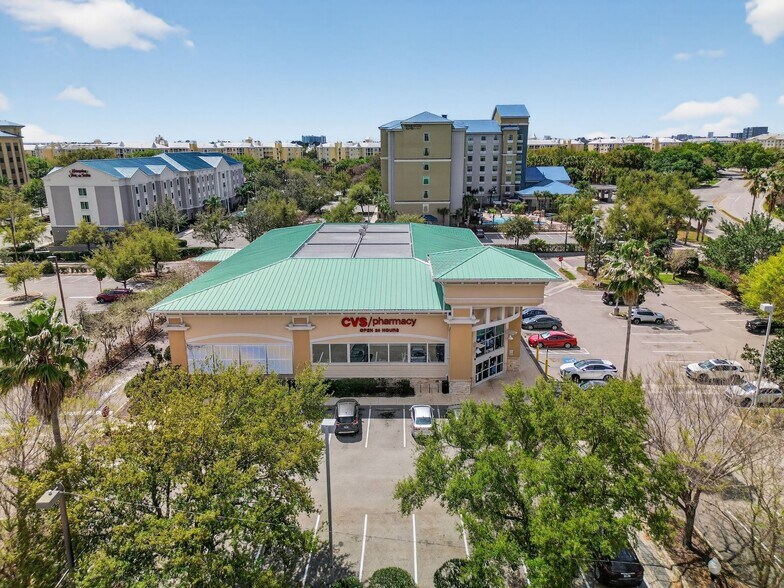 6790 Central Florida Pky, Orlando, FL à vendre - Photo principale – Image 1 sur 8