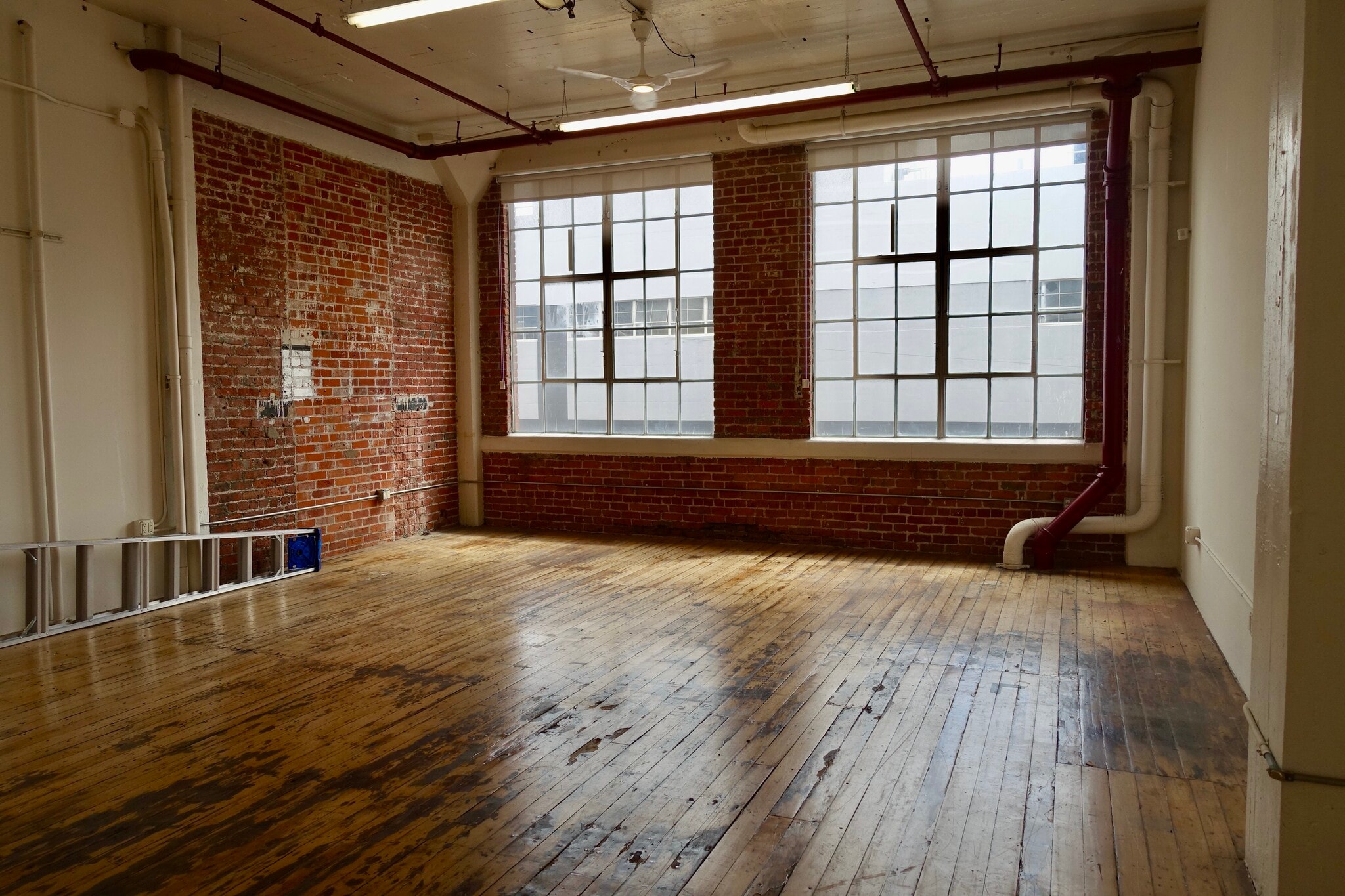 2565 3rd St, San Francisco, CA à louer Photo intérieure– Image 1 sur 7