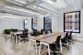 9 Times Sq, New York, NY à louer Photo intérieure– Image 1 sur 4