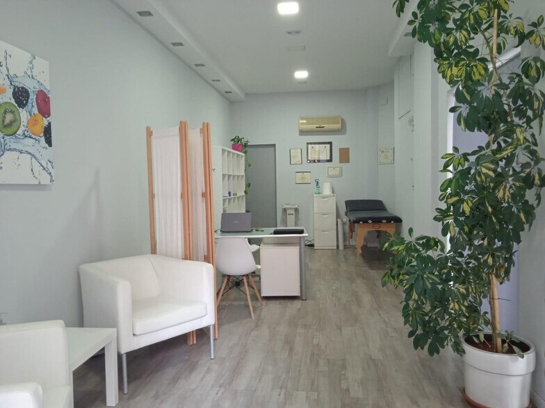 Local commercial dans Cáceres à vendre - Photo de l’immeuble – Image 2 sur 5