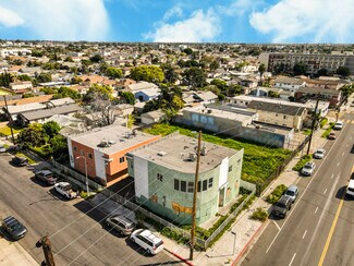 Plus de détails pour 6500 S Main St, Los Angeles, CA - Logement à vendre