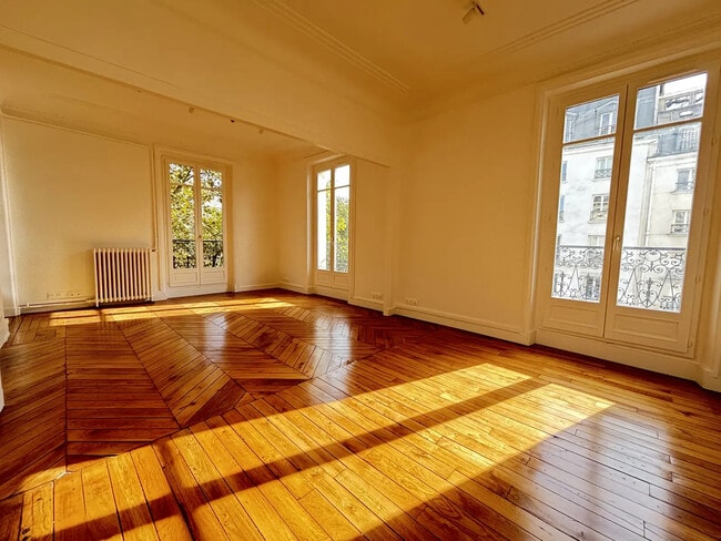 Plus de détails pour 1 Boulevard Saint-Denis, Paris - Bureau, Local commercial à louer