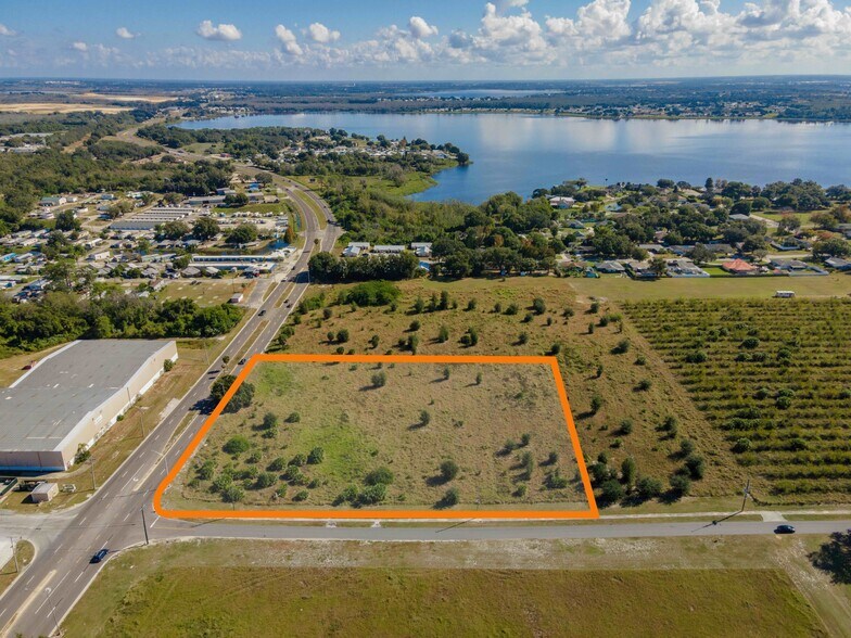 Glencruiten Ave N, Lake Alfred, FL à vendre - Aérien – Image 2 sur 6