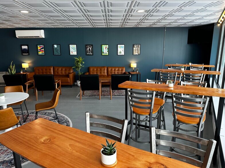 185 Cottage Rd, South Portland, ME à louer - Photo de l’immeuble – Image 2 sur 6