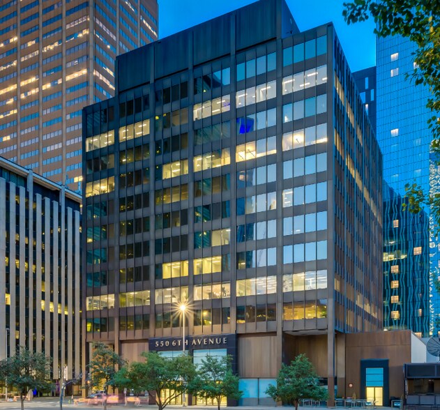 550 6th Ave SW, Calgary, AB à louer - Photo de l’immeuble – Image 2 sur 13