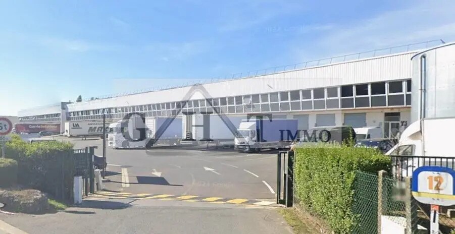 Industriel/Logistique dans Marly-la-Ville à louer Photo de l’immeuble– Image 1 sur 4