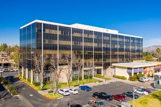 Plus de détails pour 6325 Topanga Canyon Blvd, Woodland Hills, CA - Bureau à louer