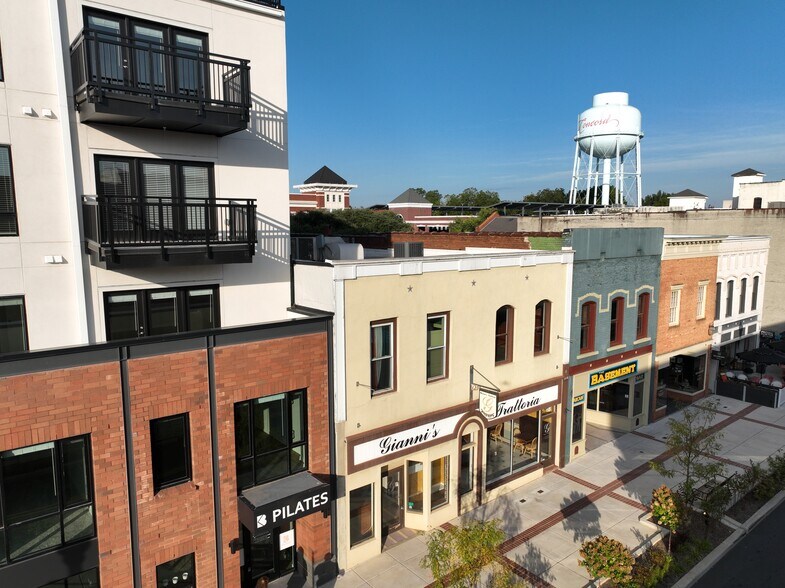 16 S Union St, Concord, NC à louer - Photo de l’immeuble – Image 3 sur 14