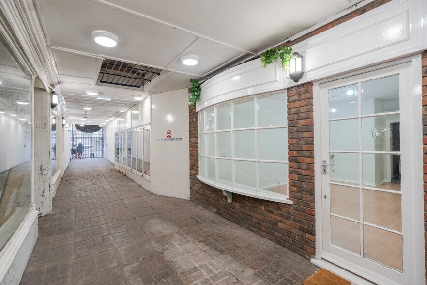 1 Regent Arcade, Grimsby à louer - Photo intérieure – Image 2 sur 2