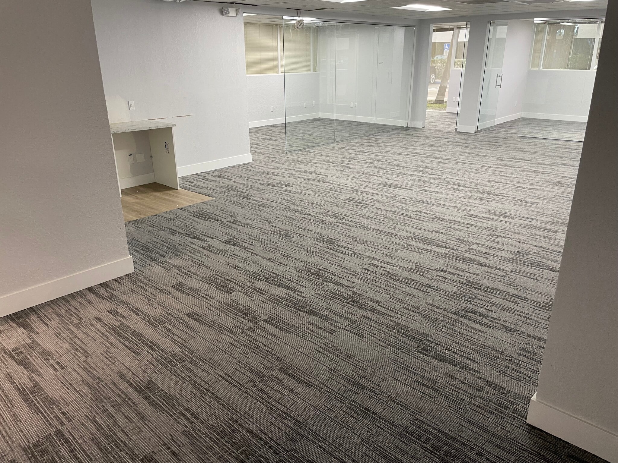 7800 Peters Rd, Plantation, FL à louer Photo intérieure– Image 1 sur 2