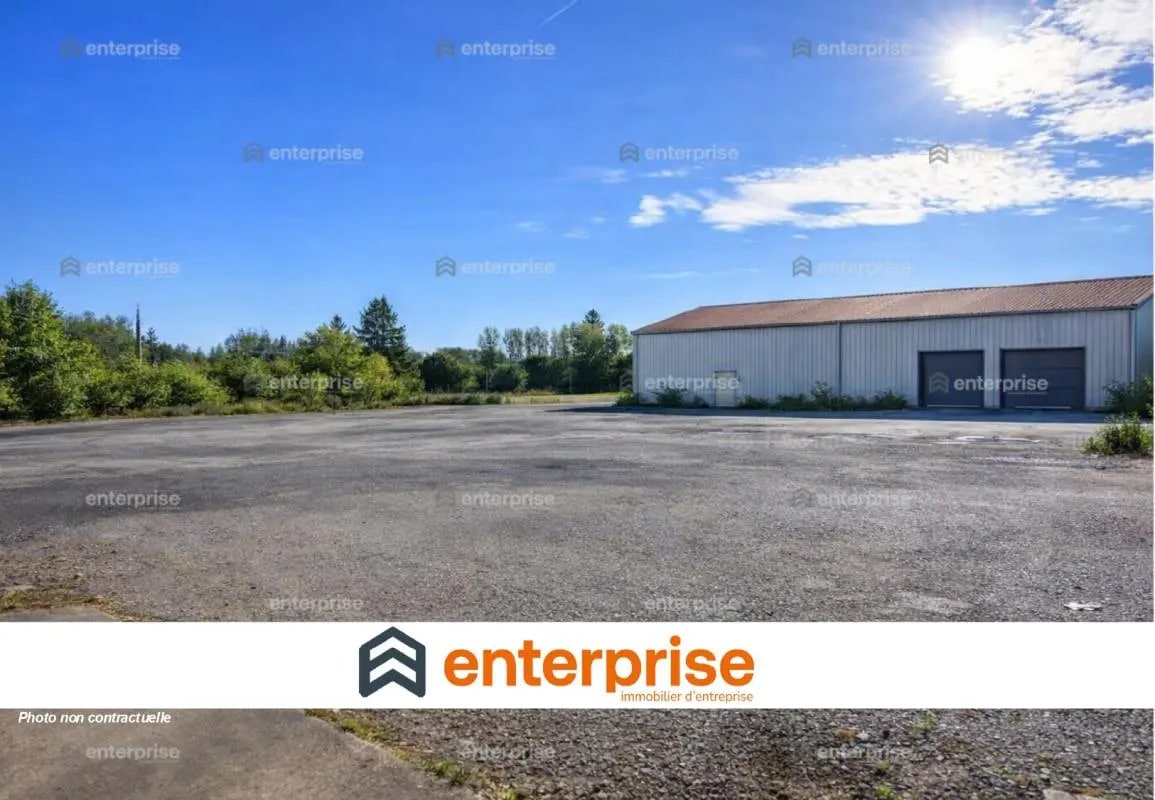 Local d'activités dans Compiègne à vendre Photo de l’immeuble– Image 1 sur 4