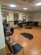 4037 Route 130, Delran, NJ à louer Photo intérieure– Image 1 sur 9