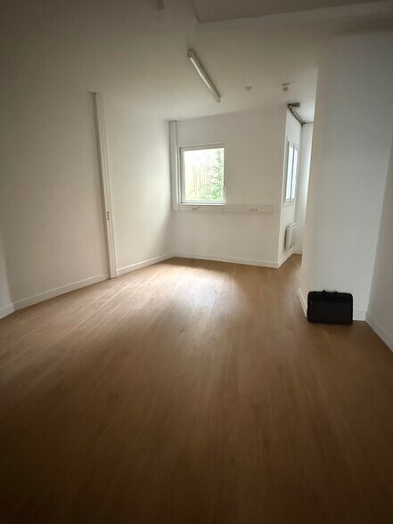 60 Rue Claude Bernard, Paris à louer - Photo de l’immeuble – Image 3 sur 5