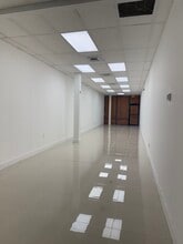 6658 Ridge Rd, Port Richey, FL à louer Photo intérieure– Image 2 sur 6